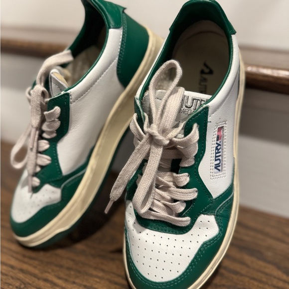 Autry Medalist Green and White Sneakers Sz 39 - Picture 6 of 7